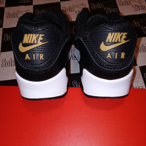 Nike Air Max 90 Black Gold - Picture 8 of 10